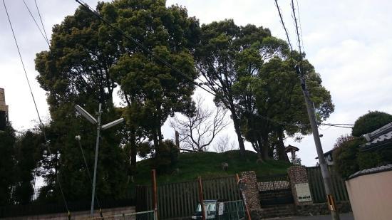 Tezukayama Ancient Tomb